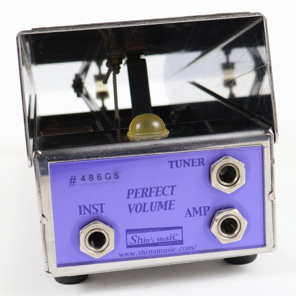 【中古】 Shin’s Music PERFECT VOLUME IKEBE GUITARS STATION Artist Special POST ’O’ STOMP ボリュームペダル エフェクター パーフェクトボリューム シンズミュージック 本体画像 斜め 2