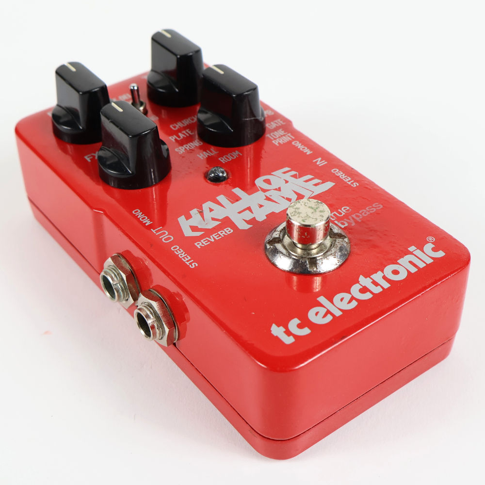 【中古】 リバーブ エフェクター tc electronic HALL OF FAME REVERB 本体画像 斜め 2