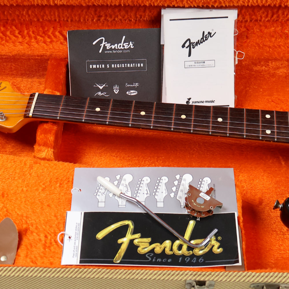 【中古】 エレキギター Fender USA American Vintage Thin Lacquer ’62 Stratocaster 3TS 2003年製 フェンダー ストラト サンバースト 付属品
