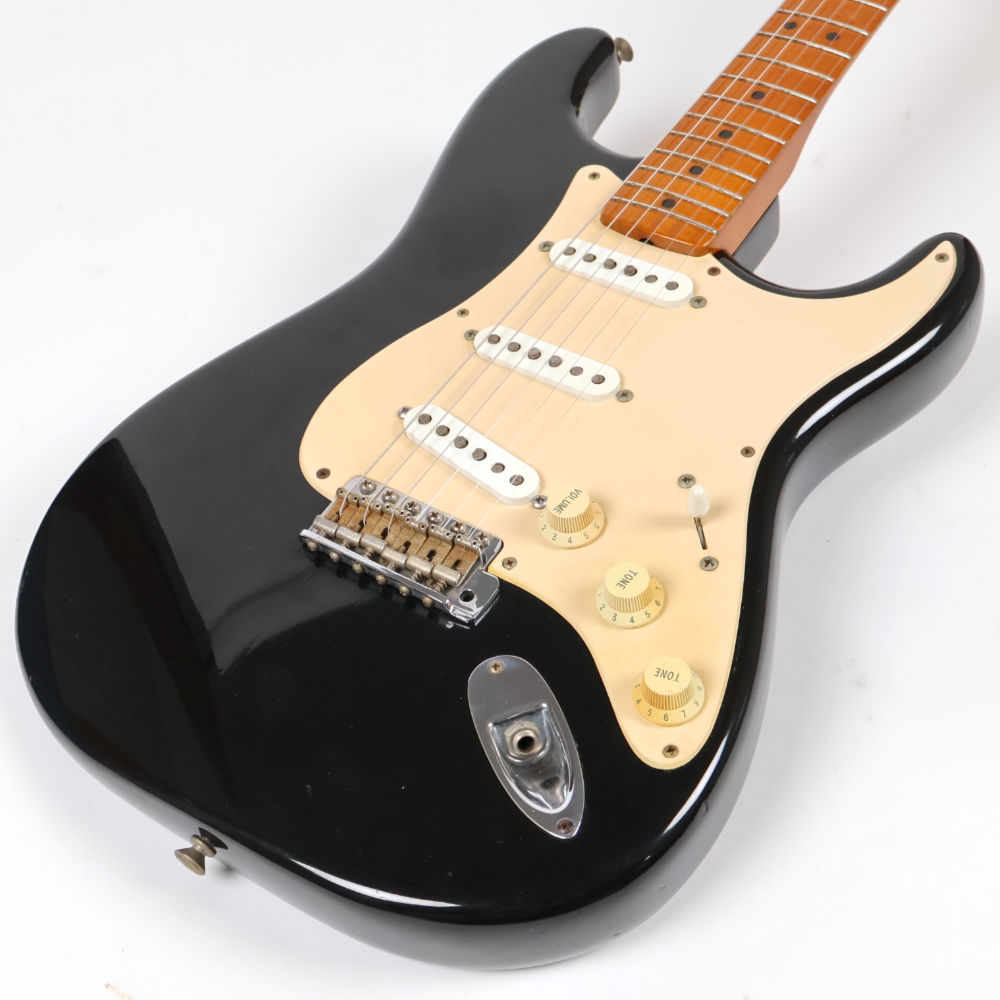 【中古】 エレキギター FENDER USA 1957 American Vintage Stratocaster Black 1997年製 ビンスト フェンダー アメリカンビンテージ57ストラト ブラック トップ