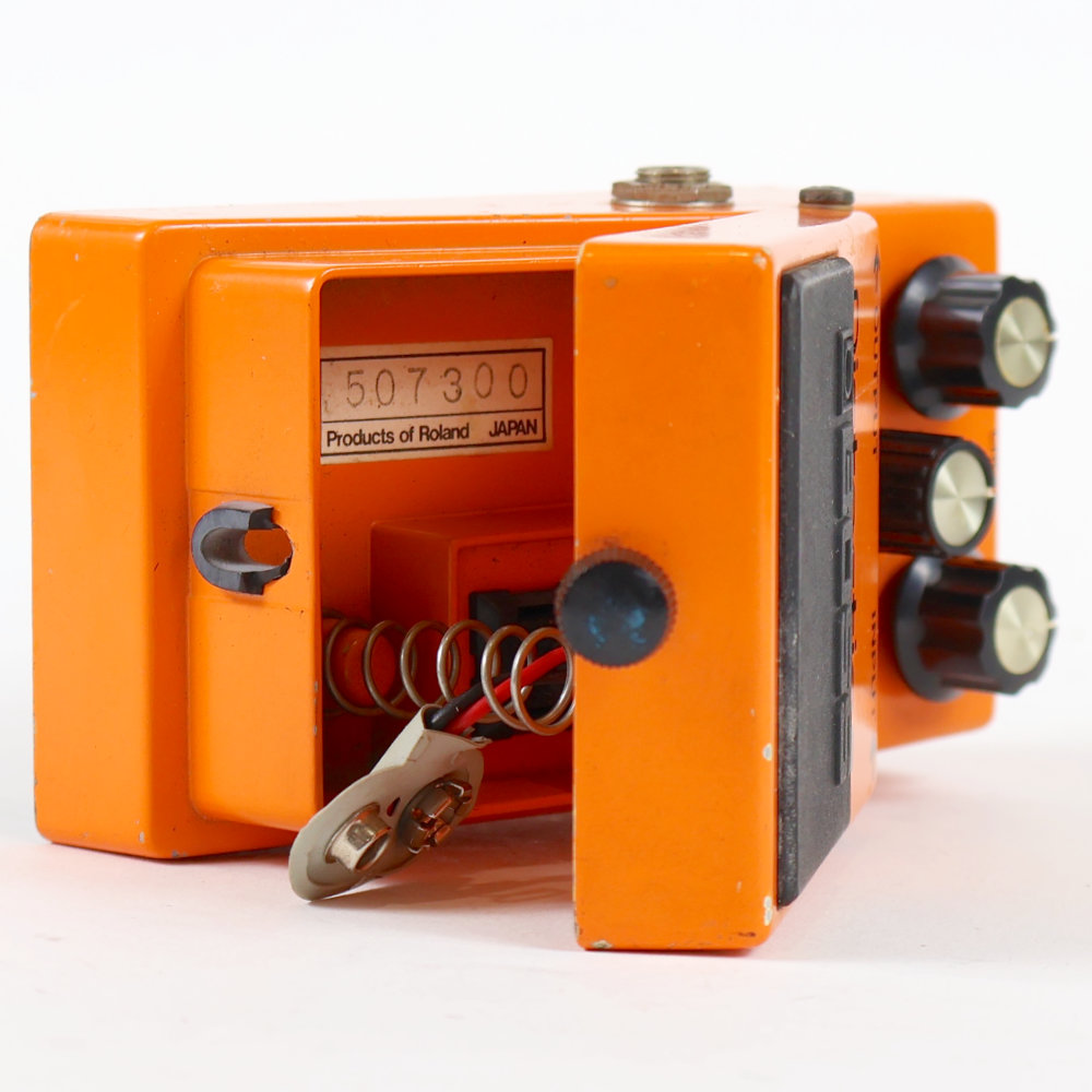 【中古】 ディストーション エフェクター BOSS DS-1 Distortion Made in Japan ギターエフェクター シリアル
