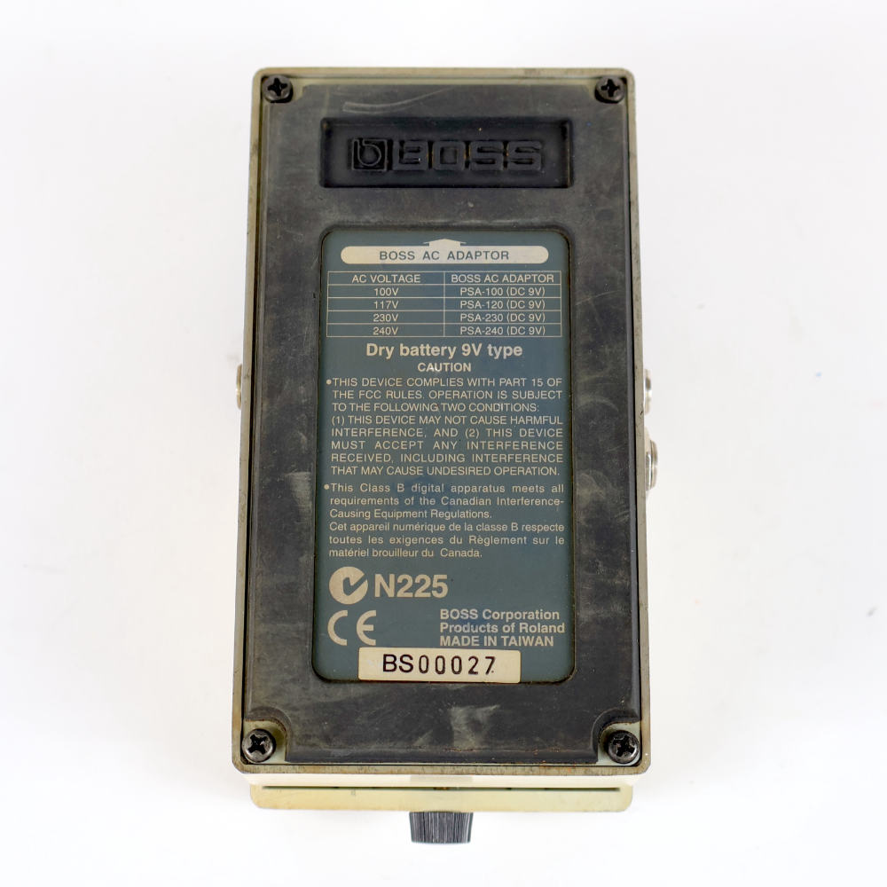 【中古】 クロマチックチューナー エフェクター BOSS TU-2 Chromatic Tuner ペダルチューナー ボトム画像