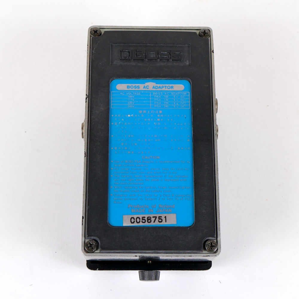 【中古】 ディストーション エフェクター BOSS MZ-2 Digital Metalizer Made in JAPAN ギターエフェクター ボトム画像