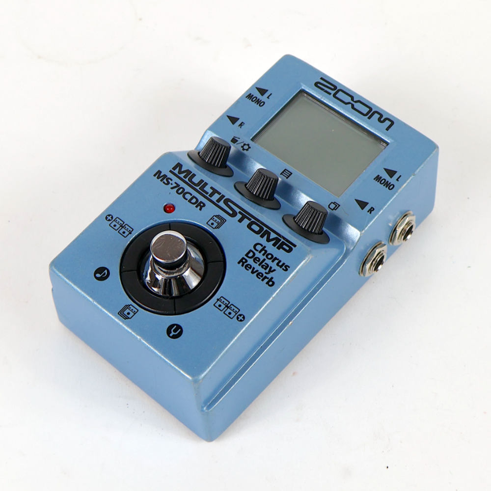 【中古】 マルチエフェクター ZOOM MS-70CDR ズーム 空間系マルチエフェクター 斜めアングル画像