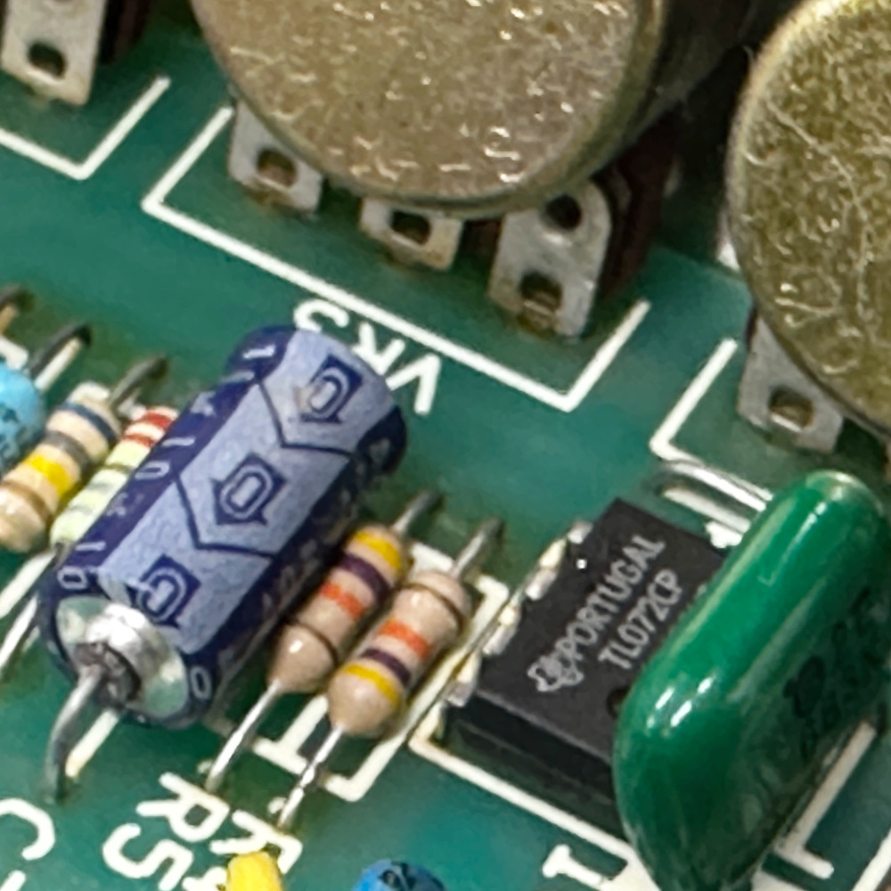 【中古】 オーバードライブ エフェクター MARSHALL マーシャル The Guv’nor FP-01 ギターエフェクター オペアンプ