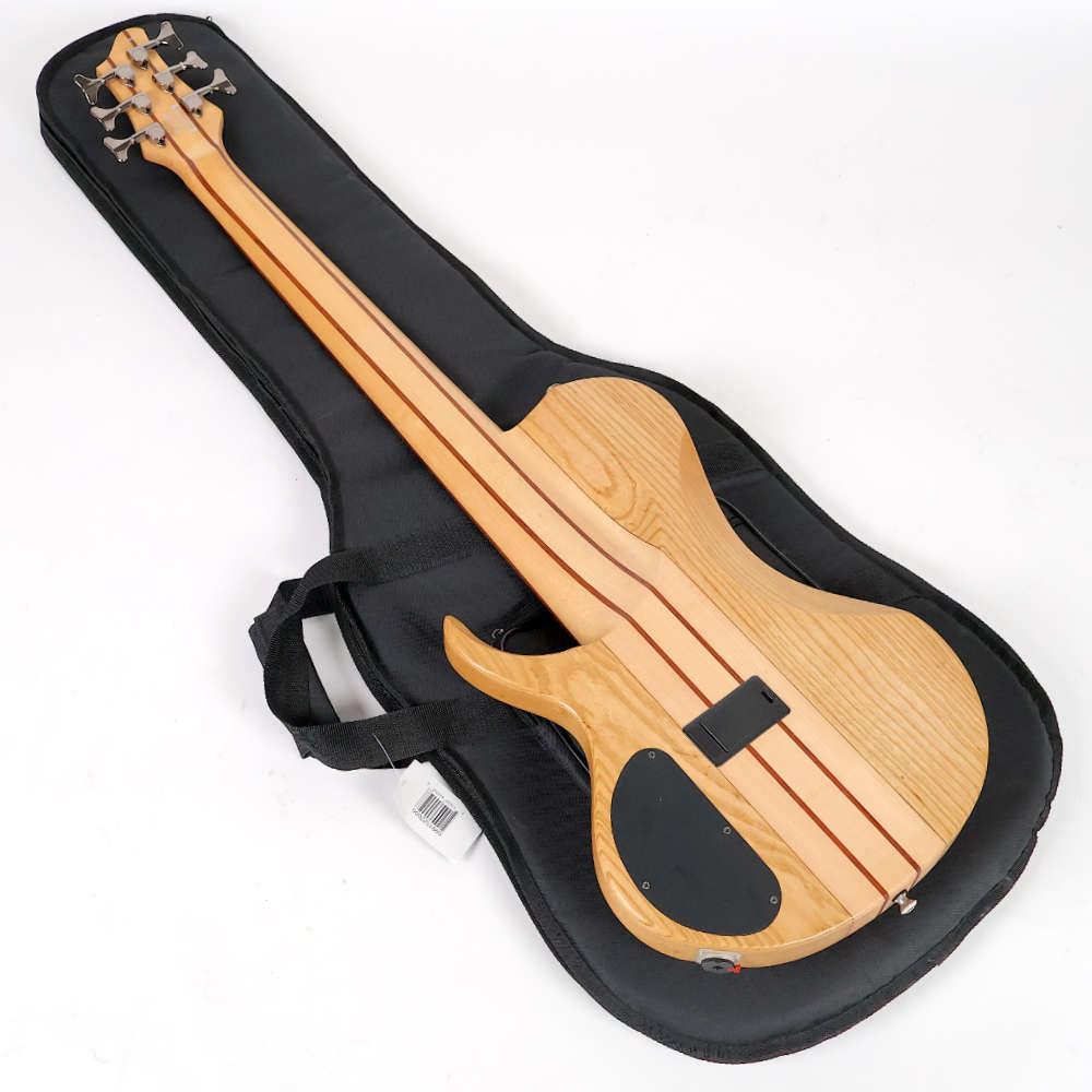 【中古】 エレキベース IBANEZ BTB686SC NTF 6弦ベース シングルカット スルーネック 3バンドEQ搭載 アイバニーズ バック