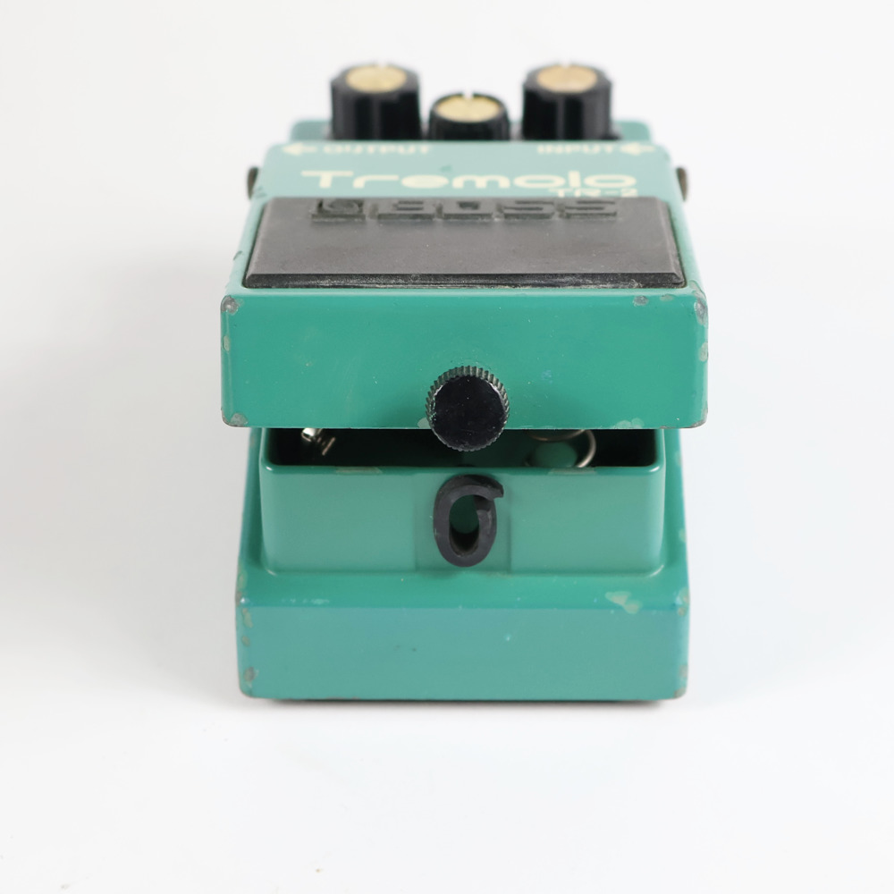 【中古】 トレモロ エフェクター BOSS TR-2 Tremolo ギターエフェクター 側面
