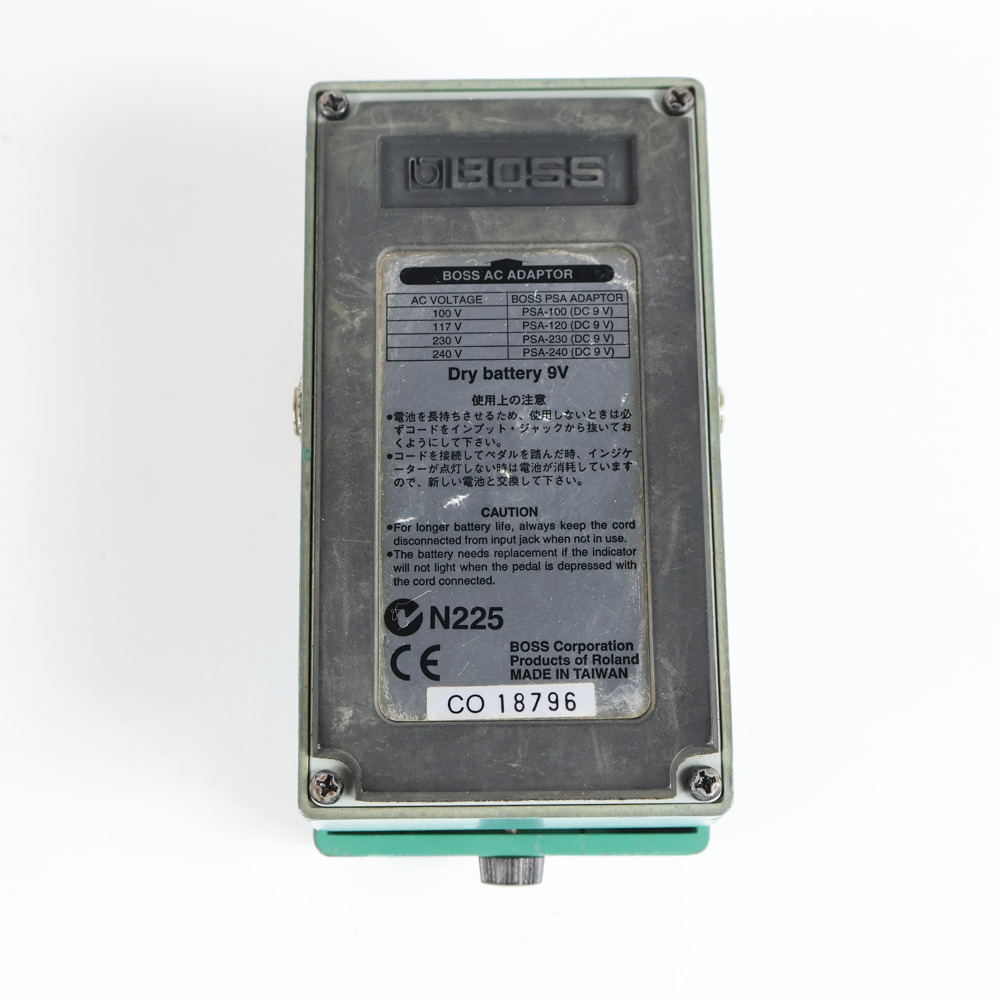 【中古】 トレモロ エフェクター BOSS TR-2 Tremolo ギターエフェクター 裏面