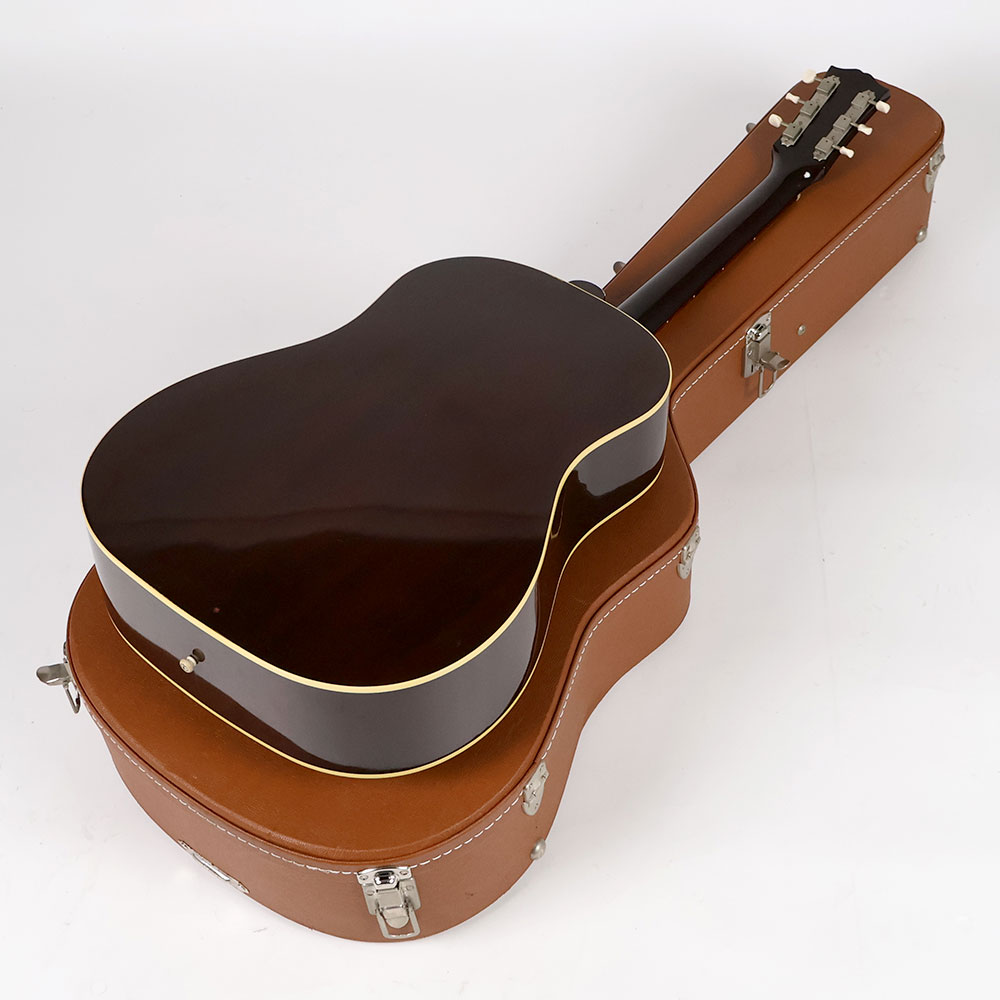 【中古】 アコースティックギター Gibson J-45 True Vintage Vintage Sunburst Mod. 2010年製 ピックガード交換あり バナーロゴ アディロンダックスプルース ホンジュラスマホガニー採用 ギブソン J45 背面