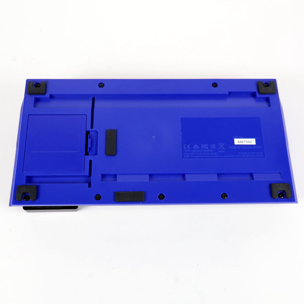 【中古】ボス マルチエフェクター BOSS GT-1 Guitar Effect Processor 裏面