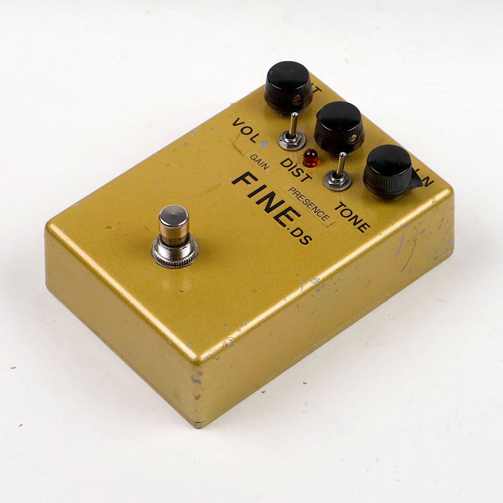 【中古】 HUMAN GEAR ヒューマンギア FINE.DS ディストーション ギターエフェクター 全体