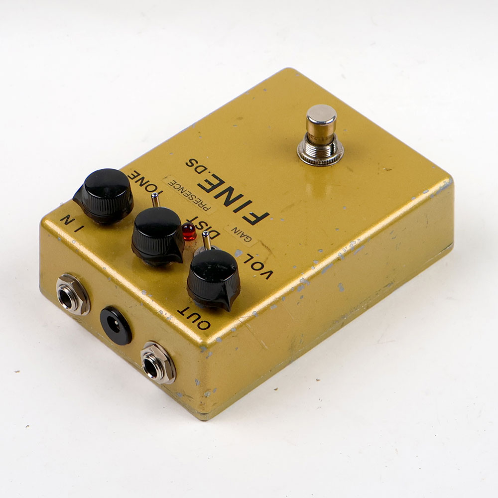 【中古】 HUMAN GEAR ヒューマンギア FINE.DS ディストーション ギターエフェクター 全体