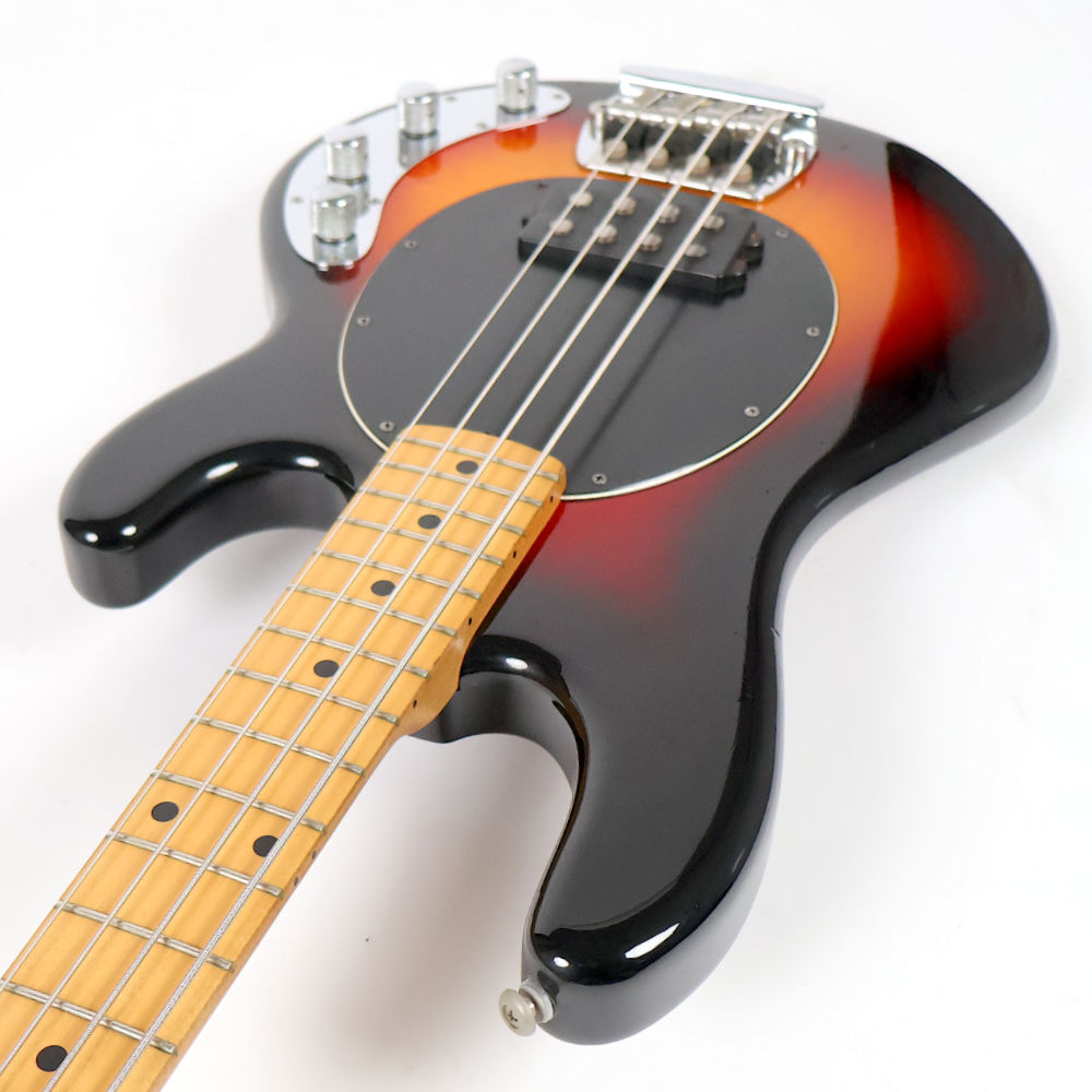 【中古】 MUSIC MAN ミュージックマン StingRay EX スティングレイ Vintage Sunburst / M 1998年製 日本製 エレキベース カッタウェイ側