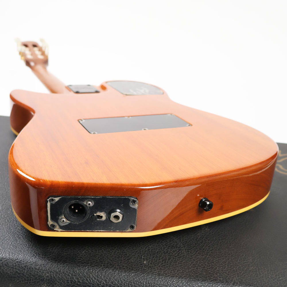 【中古】 エレガット Godin Multiac Duet Nylon Natural 1997年製 ゴダン クラシックギター ボディバック画像 2