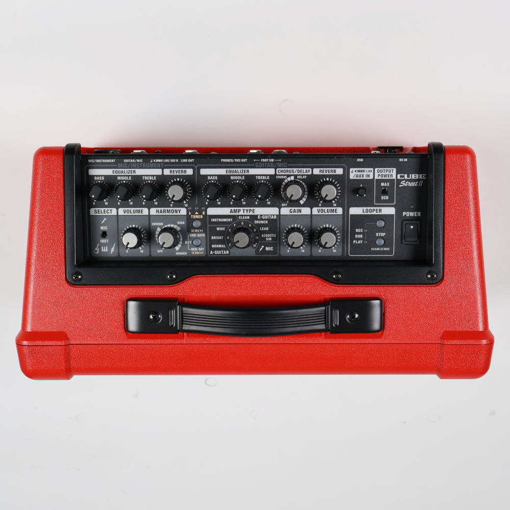 【中古】 BOSS CUBE STREET II Red 乾電池駆動パフォーマンス用ステレオアンプ 小型ギターアンプ コンボ コントロール