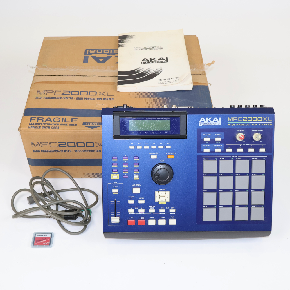 【中古】 サンプラー AKAI MPC2000XL