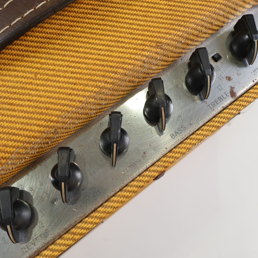 【中古】 Fender BLUES JUNIOR LACQUERED TWEED ギターアンプ コンボ 真空管アンプ 詳細画像