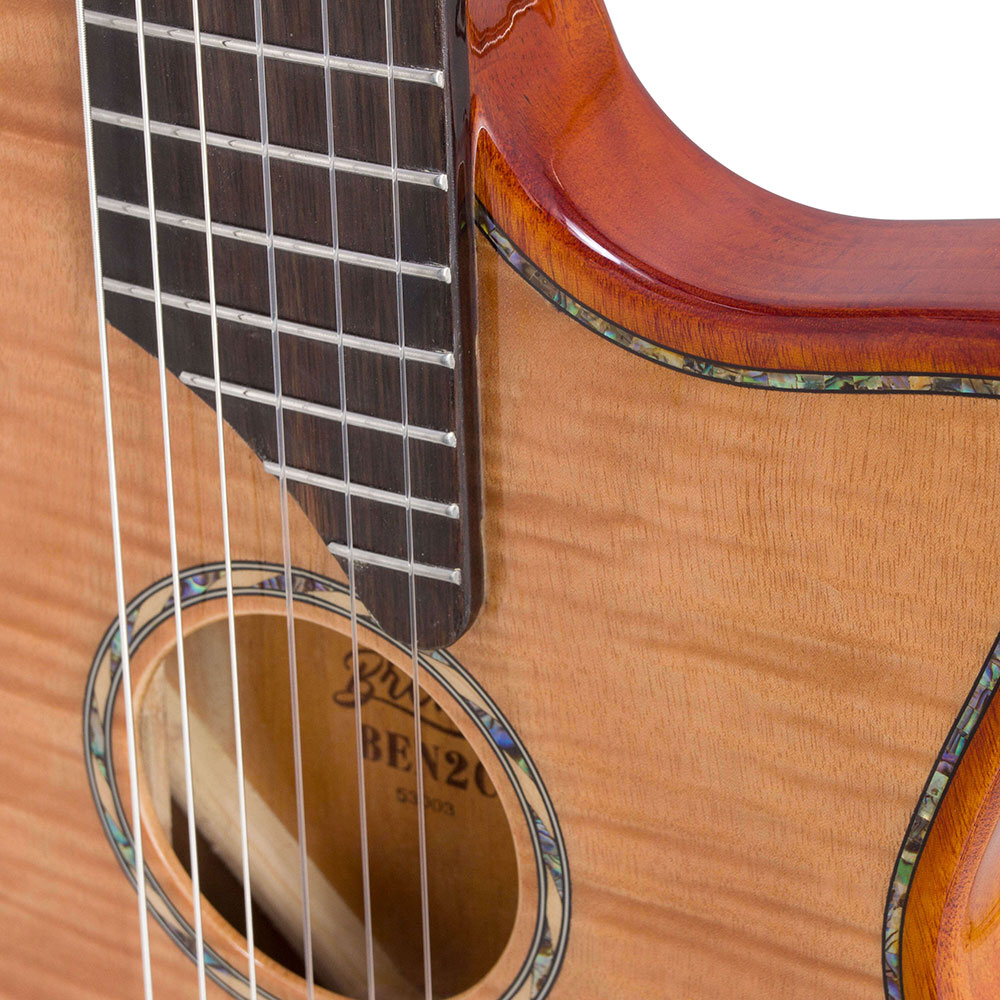 Bromo Guitars ブロモギターズ BEN2C エレクトリックナイロンギター サウンドホール部