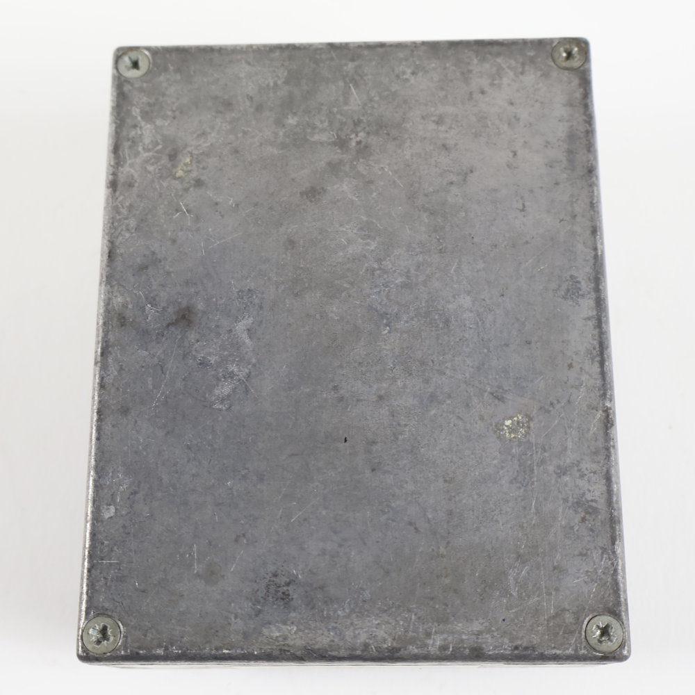 【中古】 EMMA エマ PisdiYAUwot メタル ディストーション ギターエフェクター 底面