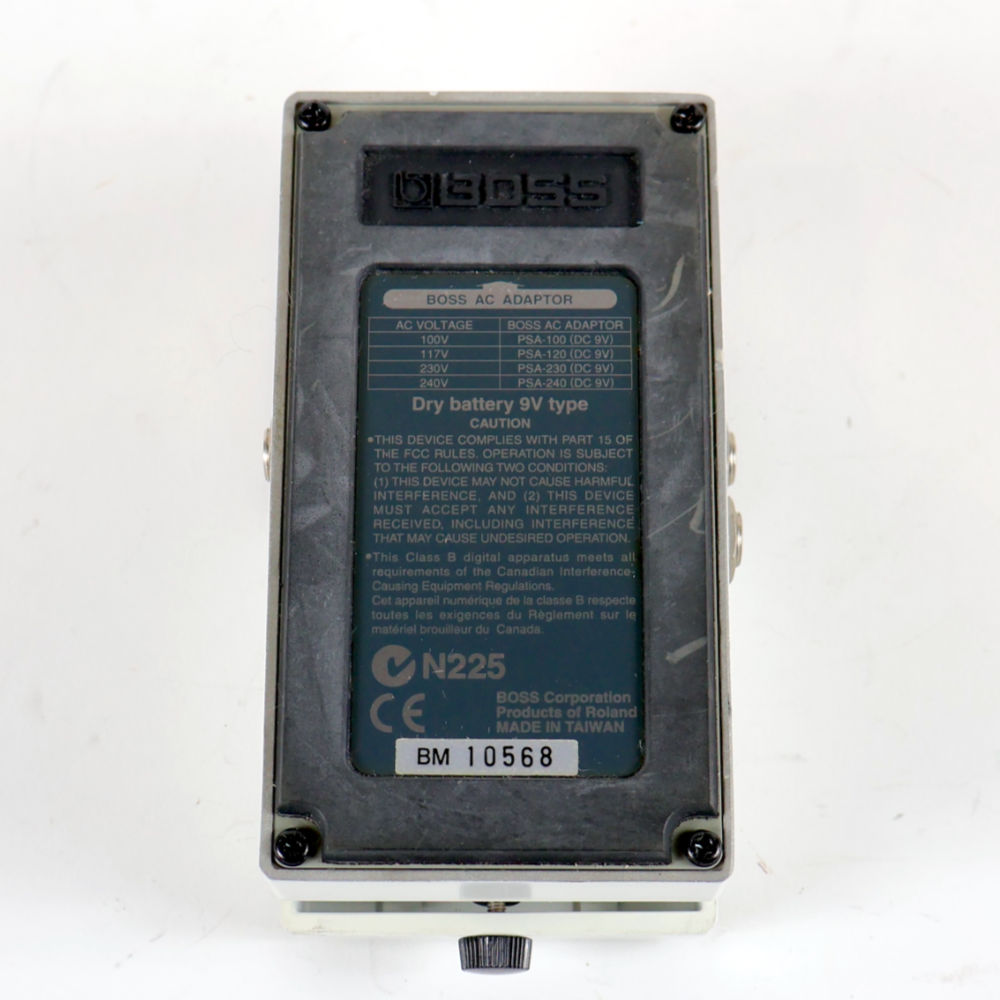 【中古】 クロマチックチューナー エフェクター BOSS TU-2 Chromatic Tuner ペダルチューナー 裏面