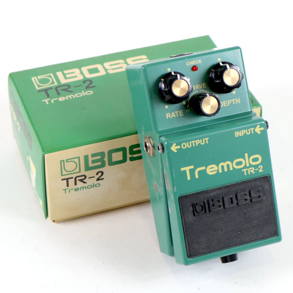 【中古】 トレモロ エフェクター BOSS TR-2 Tremolo ギターエフェクター