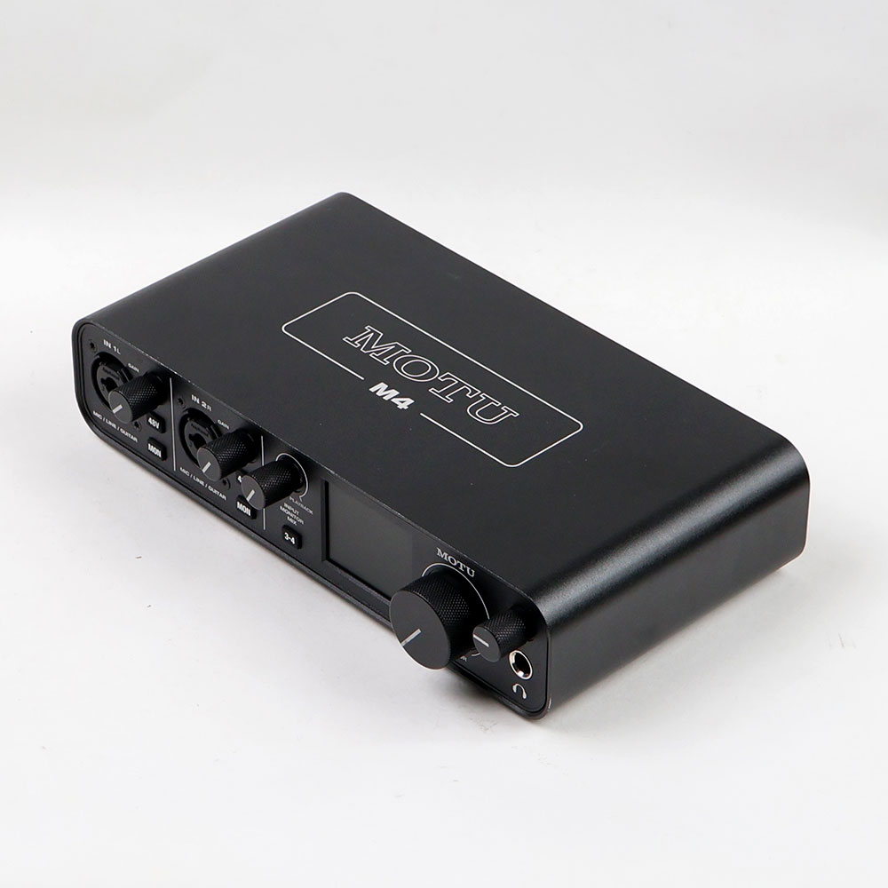 【中古】 オーディオインターフェイス MOTU M4 4in 4out USBオーディオインターフェイス 全体