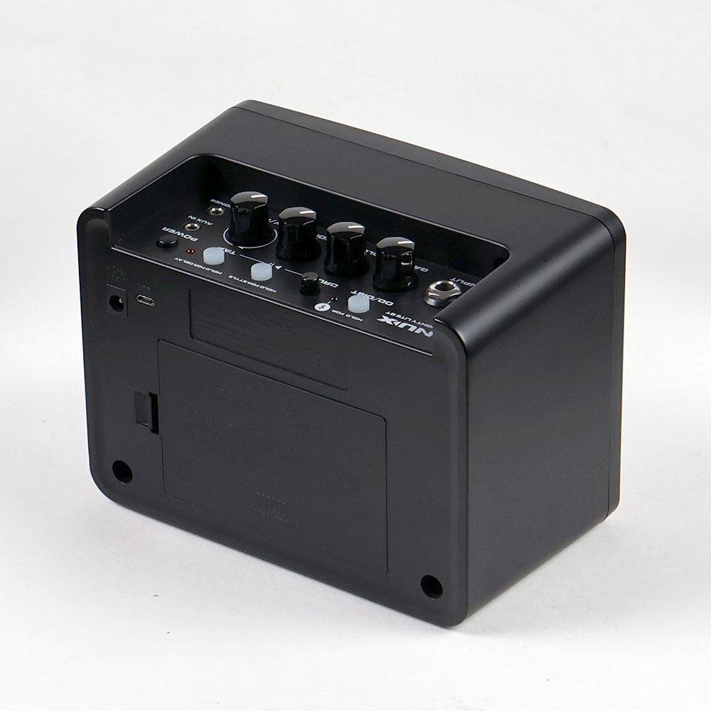【中古】 NUX ニューエックス Mighty Lite BT 小型アンプ コンボ ギター用 ベース用 モデリングアンプ 全体