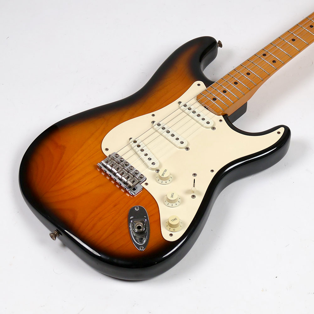 【中古】 エレキギター Fender U.S. Vintage ’57 Stratocaster Maple Fingerboard 2-Color Sunburst 1994年製 フェンダー ストラト 2トーンサンバースト アメビン アメリカンビンテージ ビンスト ボディ