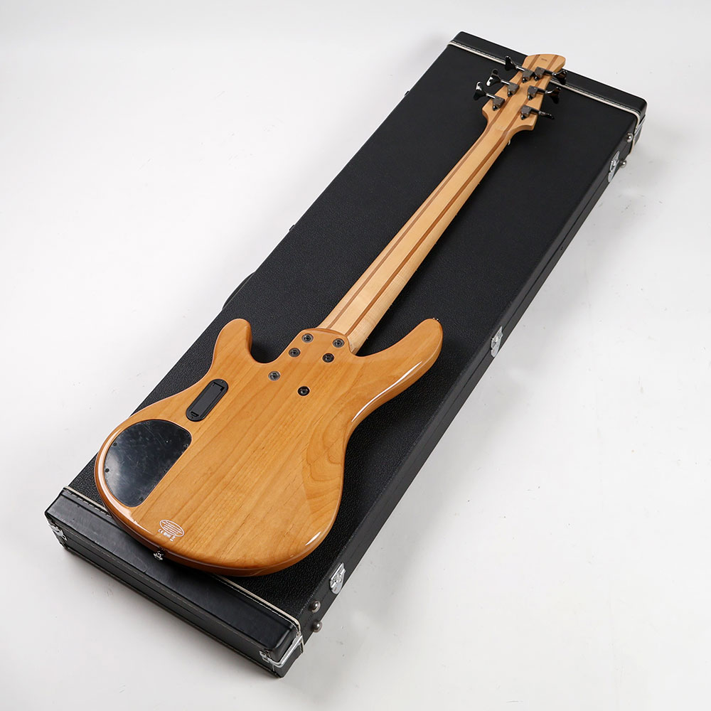 【中古】ヤマハ YAMAHA TRB1006J NT 6弦エレキベース 背面
