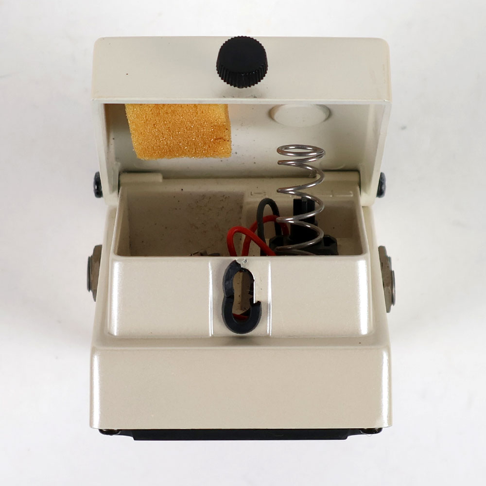 【中古】 デジタルディレイ エフェクター BOSS DD-5 Digtal Delay ギターエフェクター ディレイ ゴム劣化