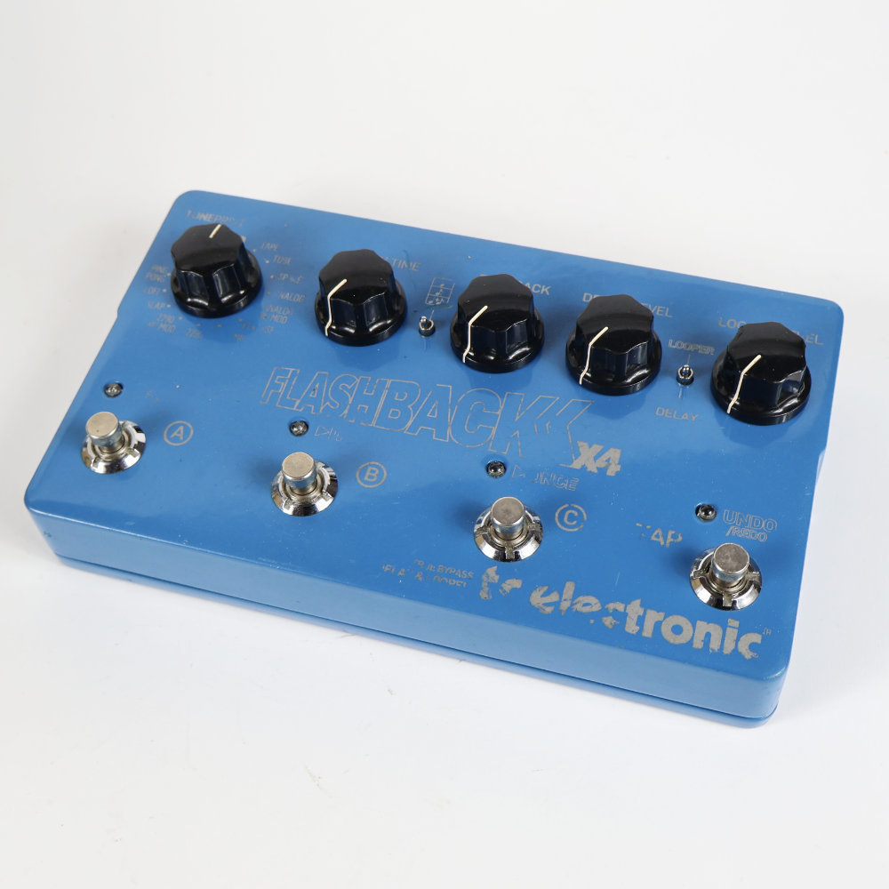 【中古】 ディレイ ルーパー エフェクター tc electronic Flashback X4 Delay & Looper ギターエフェクター