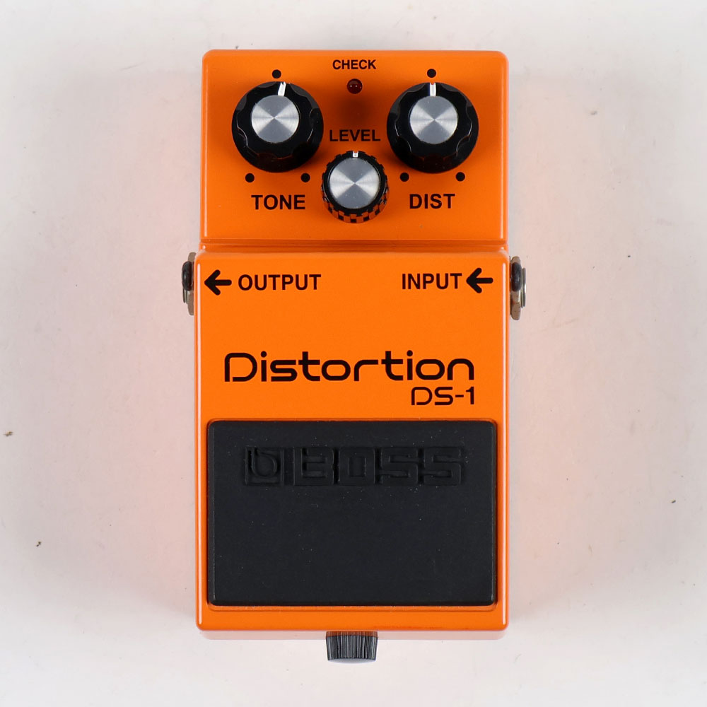 【中古】ディストーション エフェクター BOSS DS-1 Distortion ギターエフェクター 正面