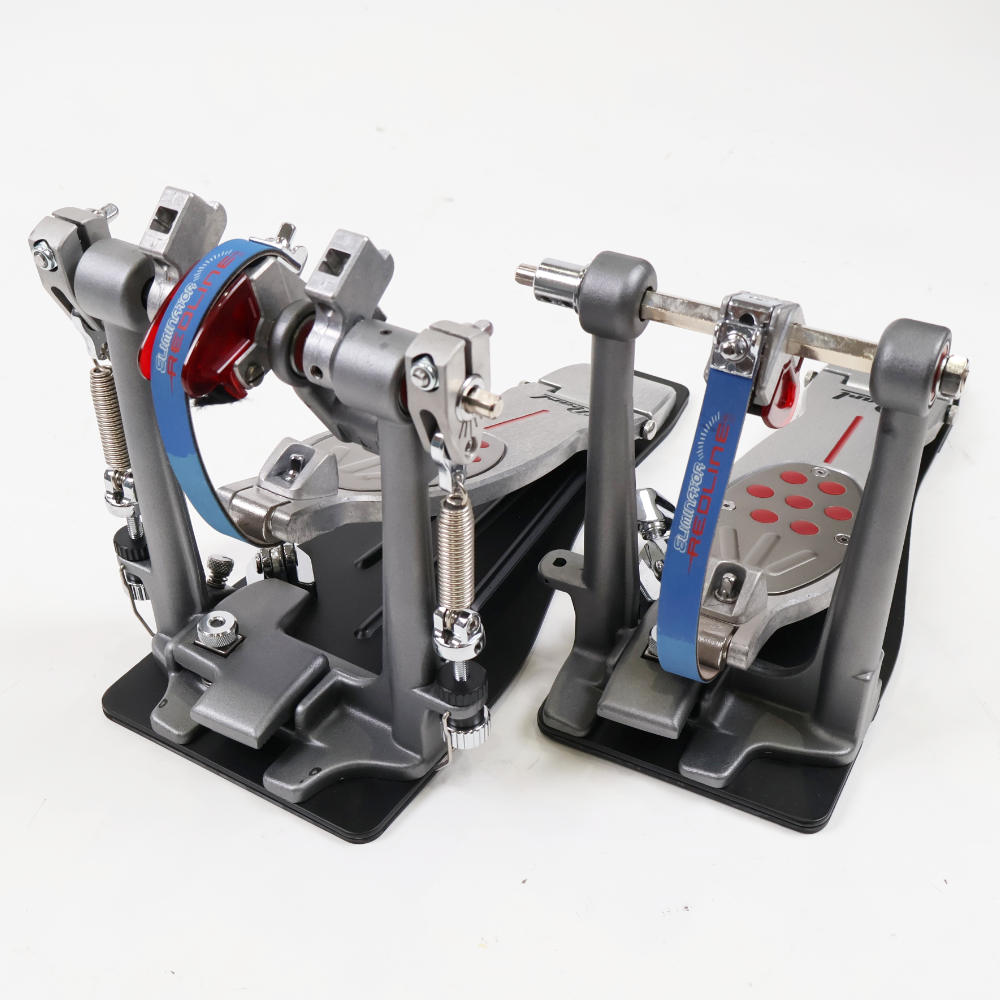 【中古】 ドラムツインペダル パール Pearl P-2052B ELIMINATOR REDLINE BELT DRIVE DOUBLE PEDAL 本体画像 斜め 