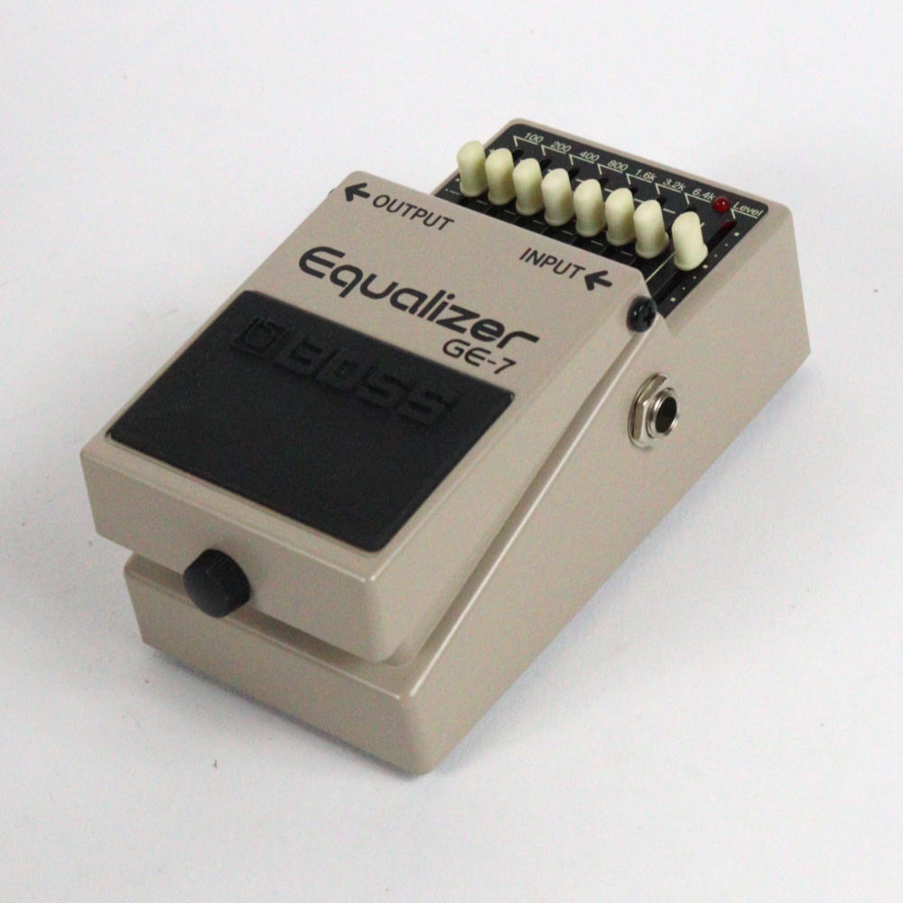 【中古】イコライザー エフェクター BOSS GE-7 Equalizer ギターエフェクター 斜めアングル画像