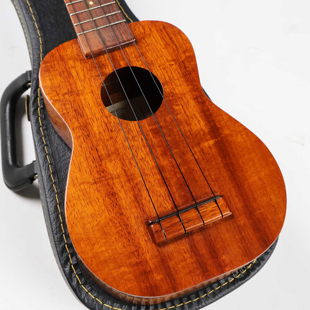 【中古】 ウクレレ KAMAKA ソプラノウクレレ ホワイトラベル 1998年製 カマカ ボディ画像 