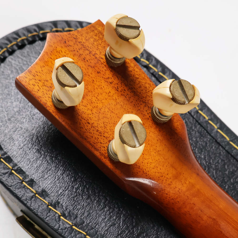 【中古】 ウクレレ KAMAKA ソプラノウクレレ ホワイトラベル 1998年製 カマカ ヘッド裏画像