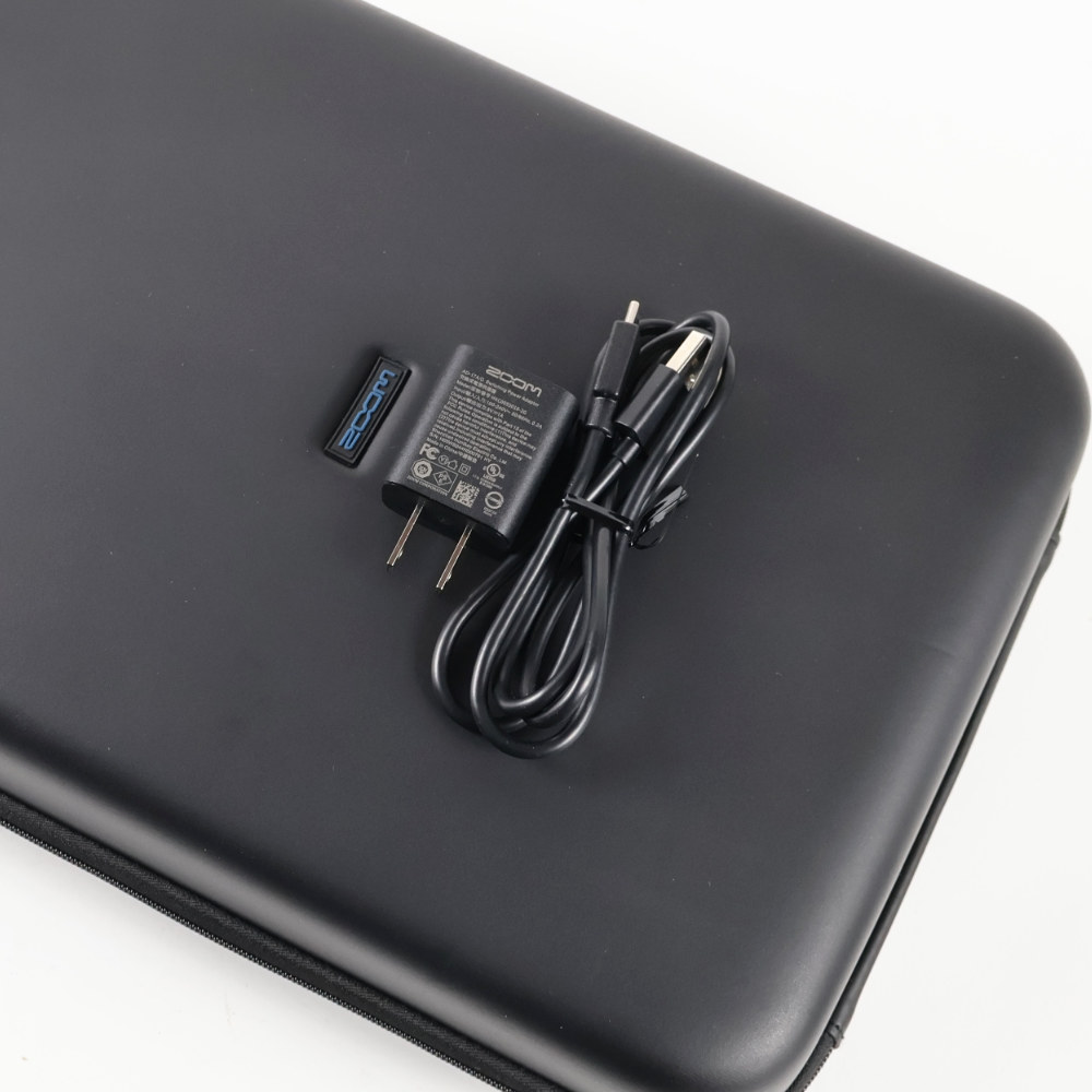 【中古】 ZOOM R12 マルチトラックレコーダー タッチ操作対応 8トラック仕様 付属品画像