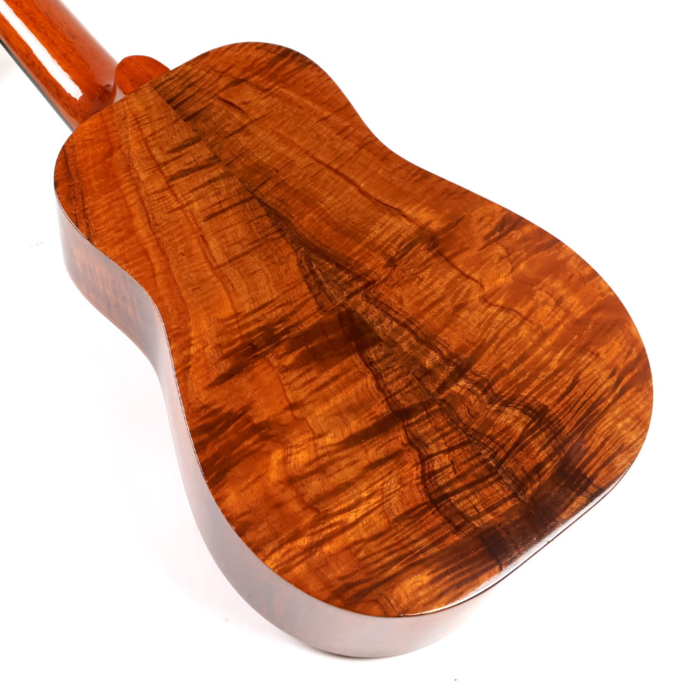 【中古】 ウクレレ KAMAKA HB-2DC 2013年製 Low-G コンサートウクレレ シダートップ ベルシェイプ ロープバインディング デラックスモデル バック