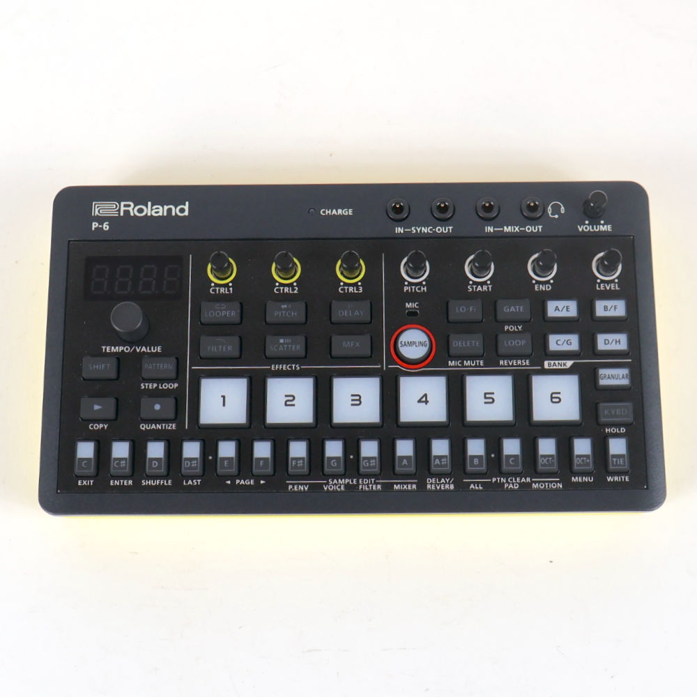 【中古】 サンプラー ローランド ROLAND P-6 CREATIVE SAMPLER AIRA COMPACT アイラコンパクト クリエイティブサンプラー P6 正面