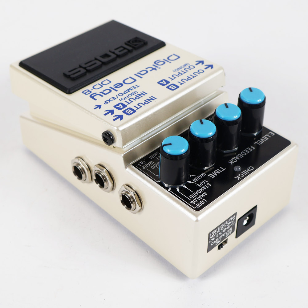 【中古】 ディレイ エフェクター BOSS DD-8 Digtal Delay ギターエフェクター 本体画像 斜め 
