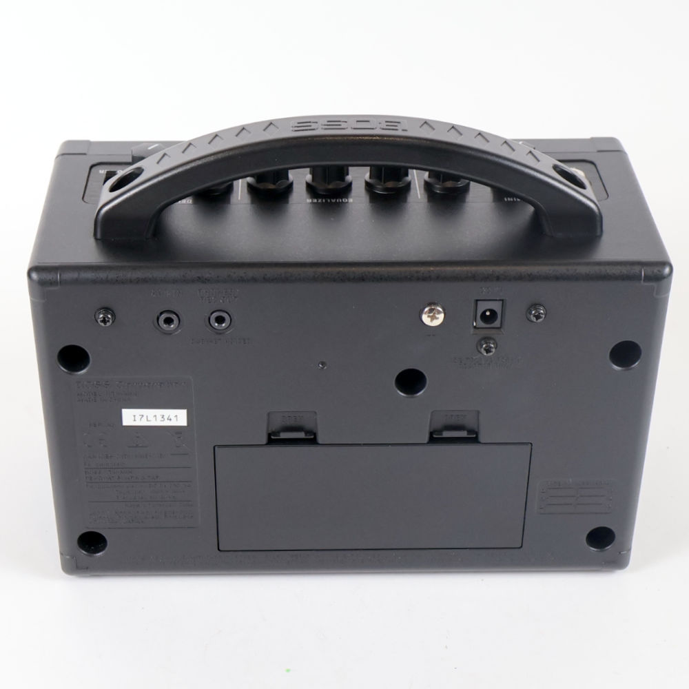 【中古】 ギターアンプ BOSS KTN-MINI KATANA-MINI ポータブルアンプ 裏面