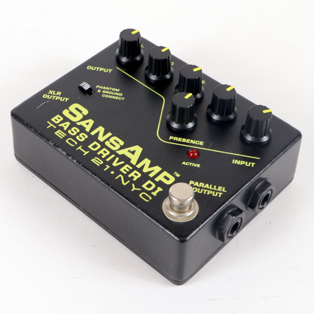 【中古】サンズアンプ ベースドライバーDI TECH21 SansAmp BASS DRIVER DI 旧仕様 前期型 ベース用DI プリアンプ 右サイド