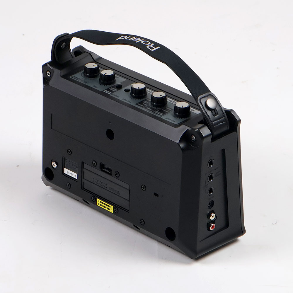 【中古】 ポータブルアンプ ROLAND ローランド MOBILE CUBE モバイルキューブ 全体