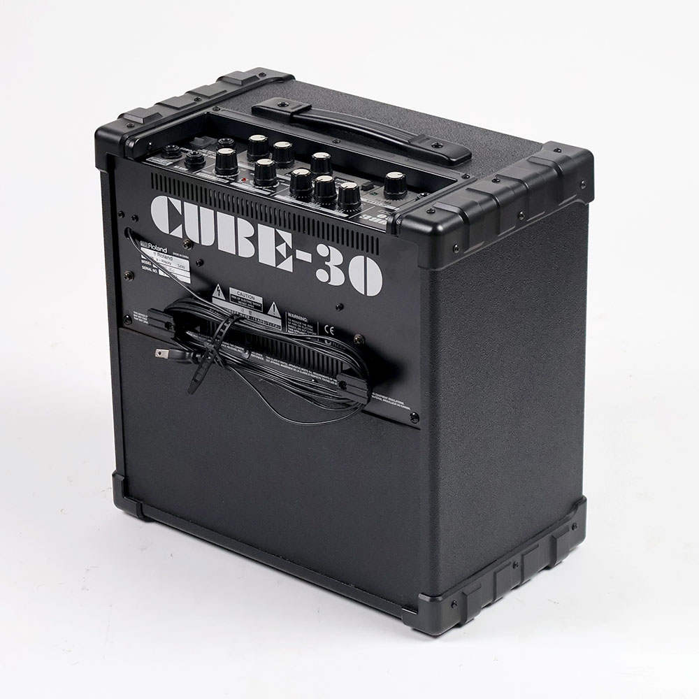 【中古】 ギターアンプ Roland CUBE 30 全体