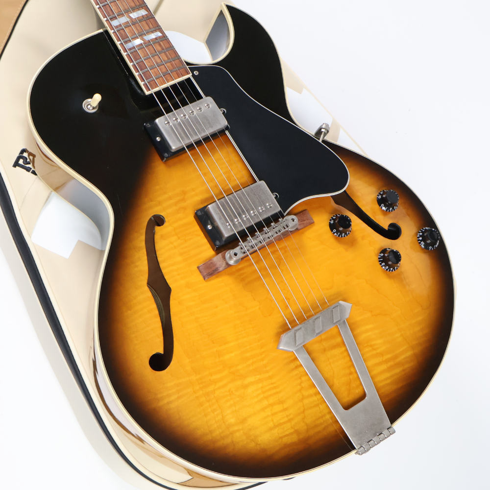 【中古】 エレキギター Gibson ES-175 Reissue Vintage SunBurst 1995年製 57クラシックピックアップ搭載 フルアコースティックギター ハードケース欠品 ボディ画像 