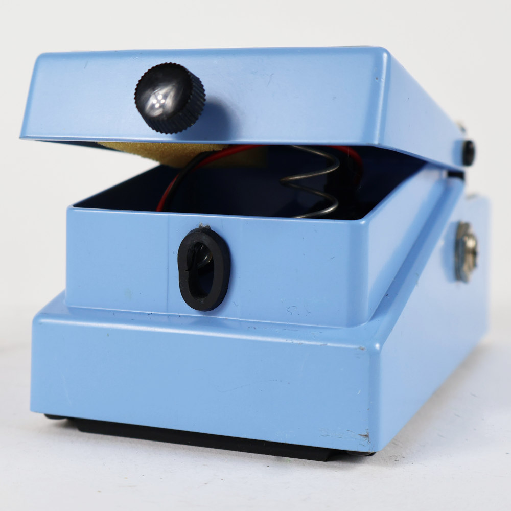 【中古】スーパーコーラス エフェクター BOSS CH-1 Super Chorus ギターエフェクター コーラス 電池ボックスゴムパーツ