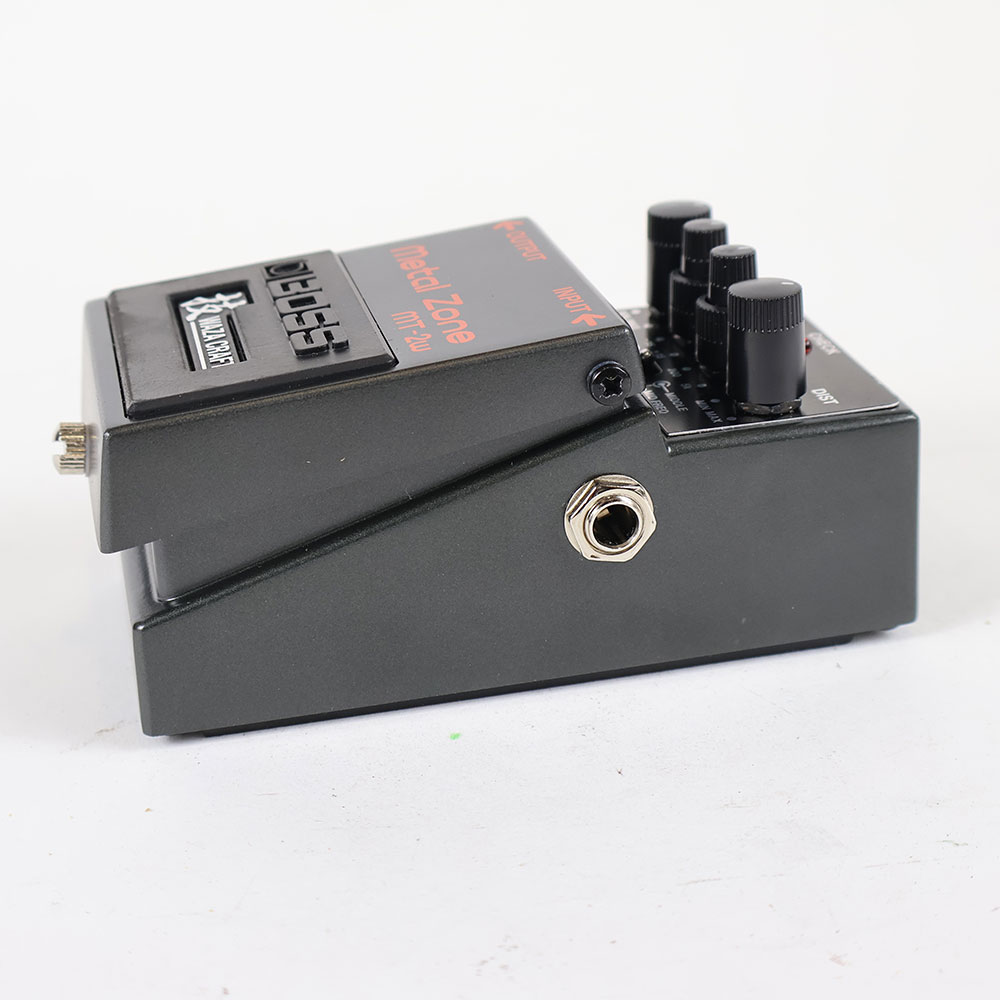 【中古】 BOSS MT-2W WAZA CRAFT Metal Zone メタルゾーン ディストーション ギターエフェクター 側面