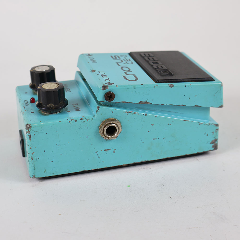【中古】 コーラス ボス BOSS CE-2 Chorus エフェクター Made in Japan ギターエフェクター 側面