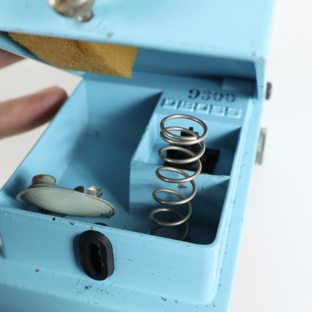 【中古】 コーラス ボス BOSS CE-2 Chorus エフェクター Made in Japan 銀ネジ ギターエフェクター シリアルナンバー