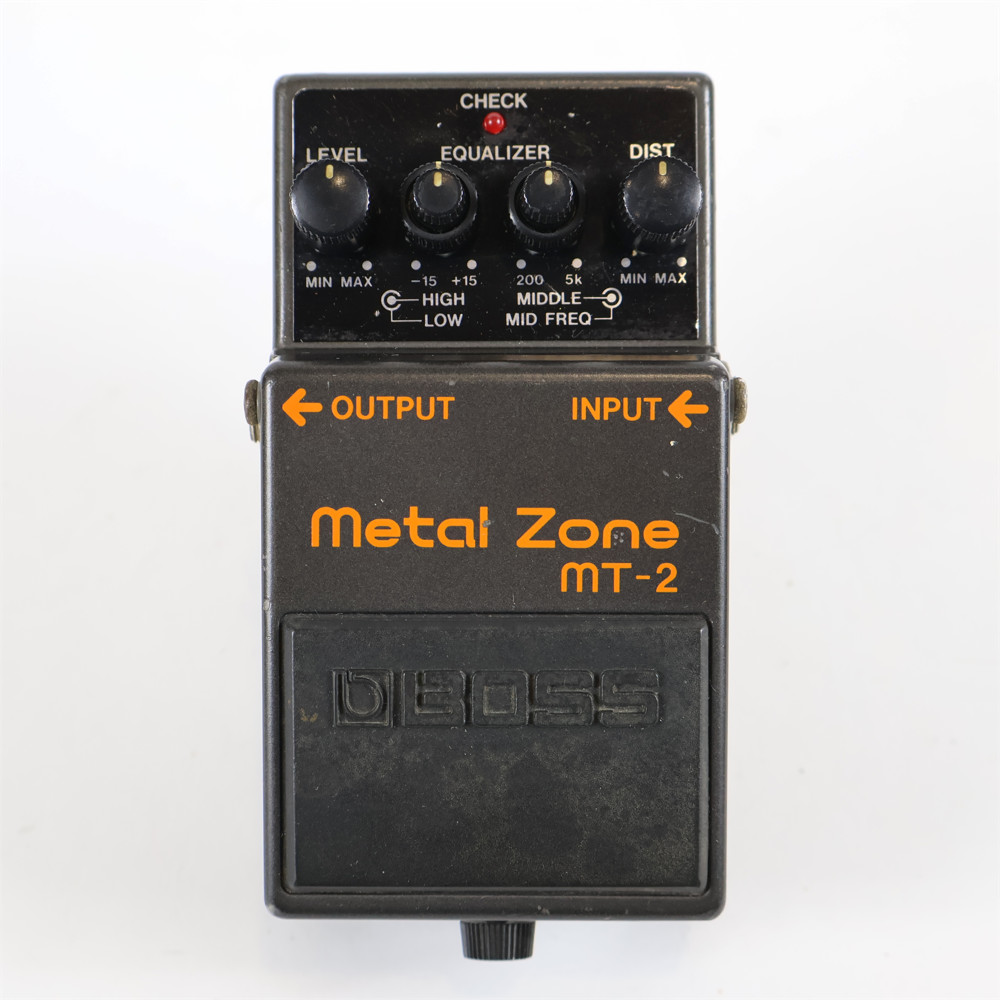 【中古】メタルゾーン エフェクター BOSS MT-2 Metal Zone ボス ギターエフェクター